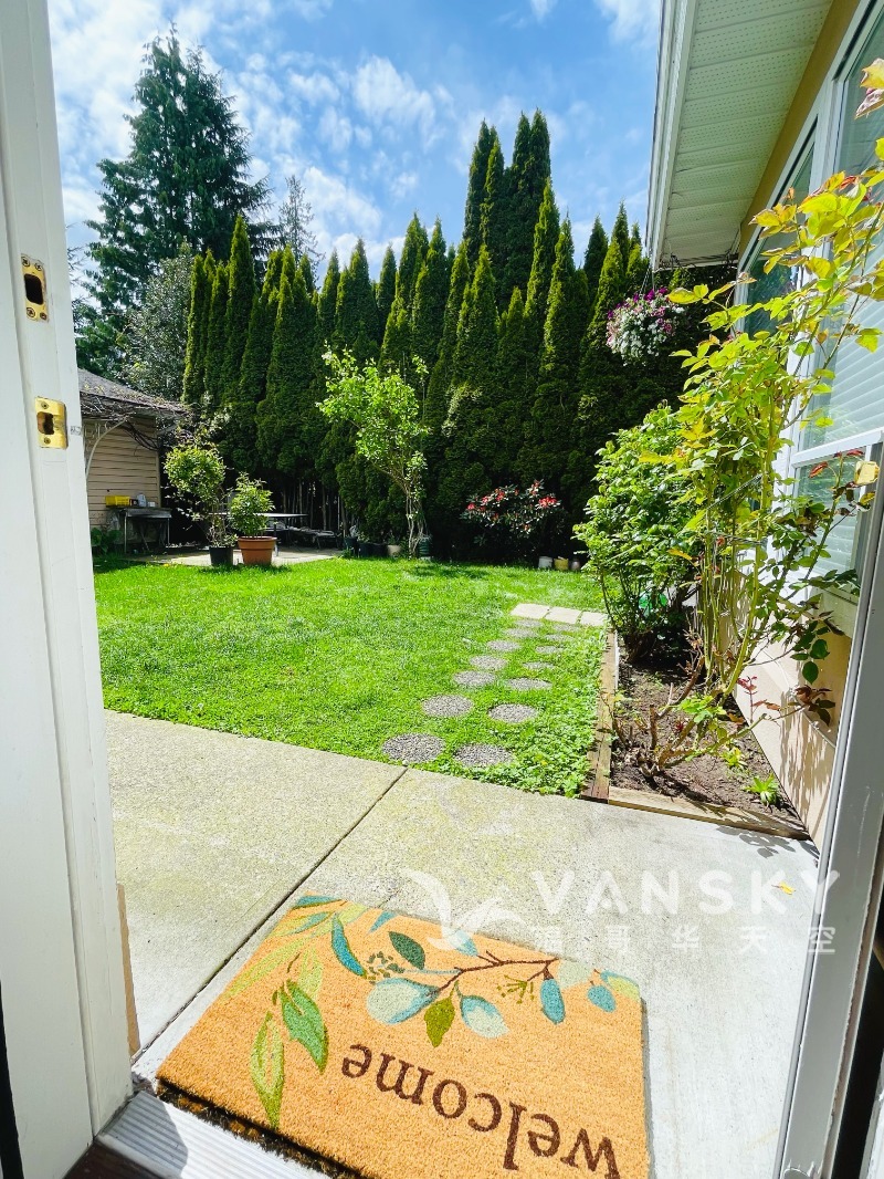 240702213843_Back Yard 1.JPG